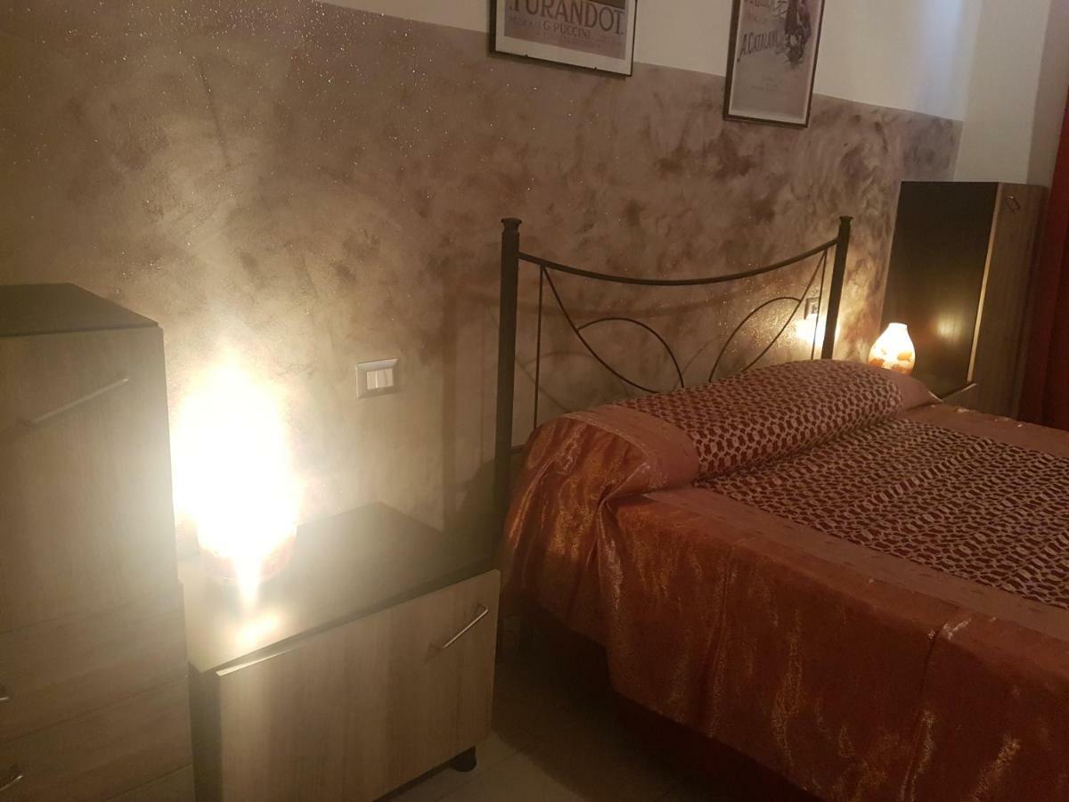Saint Martin'S House Apartment วิเจวาโน ภายนอก รูปภาพ